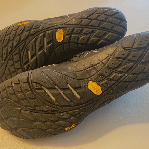 Merrell Women's Barefoot Collection Power Glove Black 8.5. - Picture 8 of 10